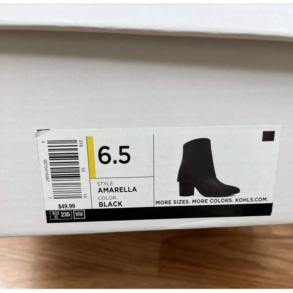SO Amarella Fold Over Boots Women's Size 6.5 Black